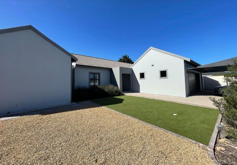 3 Bedroom Property for Sale in Country Club Western Cape